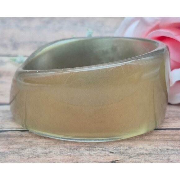 Vintage Asymmetrical Gold Brown Chunky Wide Lucite Bangle Bracelet Rhinestones - Picture 6 of 8